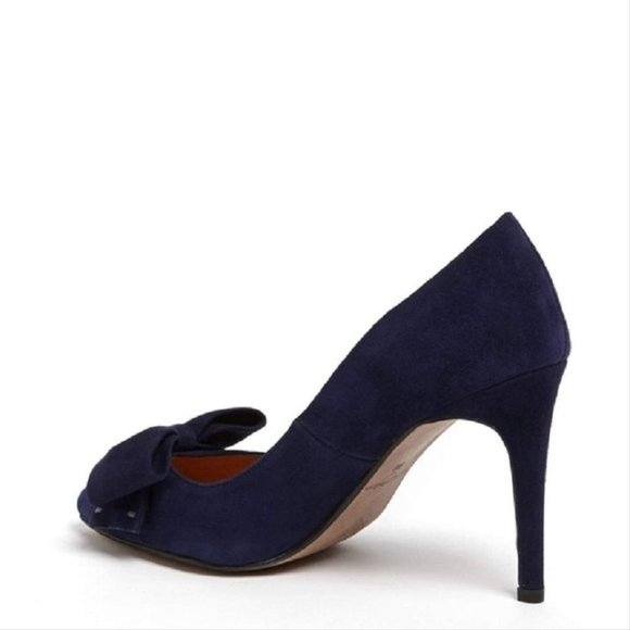 navy blue pointed toe heels